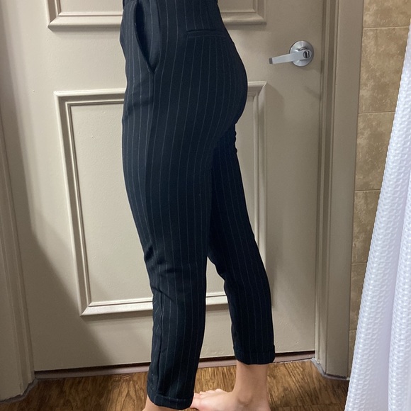 pants for any dinner business meeting or conferences - Picture 2 of 3